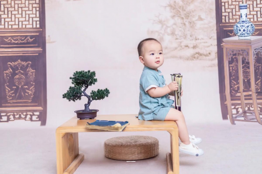 铜陵宝宝眼袋发黑